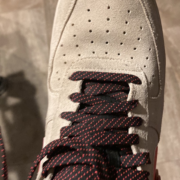 CREAM SUEDE ORANGE AND BLACK NIKES SNEAKERS Slightly Used - Picture 8 of 16